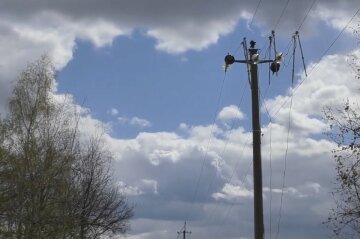 Графики отключения света в Полтавской области на 13 февраля