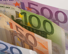 Українцям показали, як будуть виглядати нові євро: "надійдуть в обіг..."