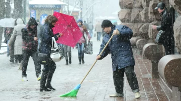 Погода, сніг, негода, мокрий сніг