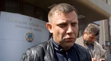 Захарченко відмовився говорити з Савченко