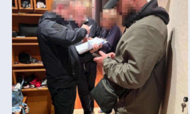 Начальнику однієї з митниць на Одещині повідомили про підозру у корупції