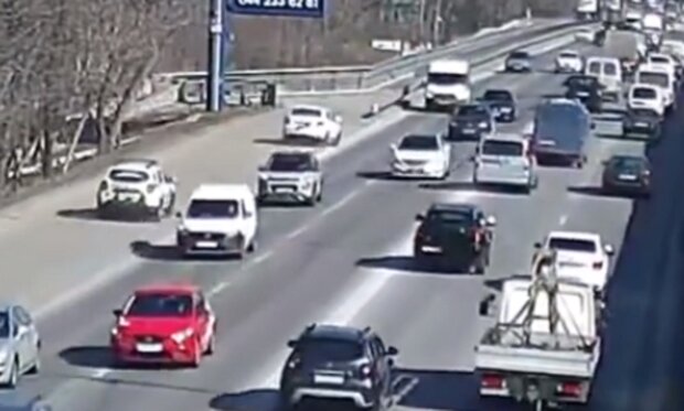 В Киеве пьяный водитель устроил погоню с полицией: