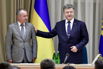 Стало відомо, навіщо Порошенко роздає нагороди: «ще одна підстава»