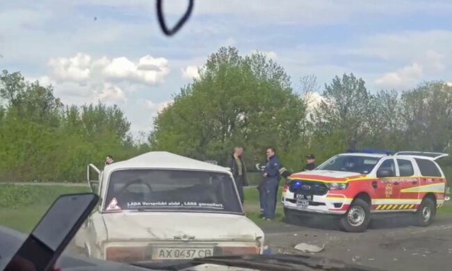 "Въехал в машину дорожников": под Харьковом произошла жуткая авария, есть погибшие