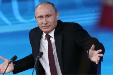 Ось вантажівки немає, а ось вона вже є: як Росія грається з «гумконвоями» на Донбасі