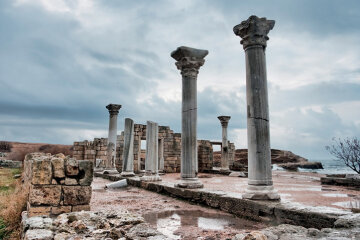 Chersonesos columns