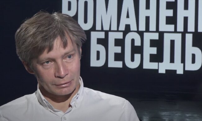 Економіст розповів, що утримує курс долара