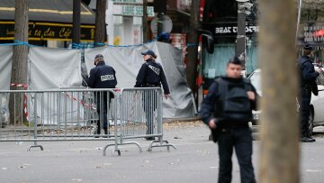 Париж теракты полиция