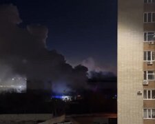В россии полыхает ТЦ: столб дыма виден издалека, в городе пробки