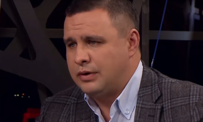 Максим Микитась
