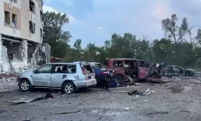 Под ракетный удар попала популярная гостиница, в которой был детский лагерь: сколько жертв и раненых