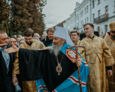 На честь 30-річчя Донецької єпархії у Святогірській лаврі провели урочистості