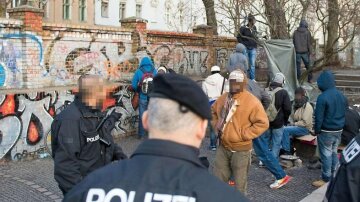 В Берлине установят памятник наркоторговцам