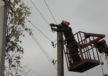 Графики отключения света в Черниговской области на неделю с 27 апреля по 3 мая