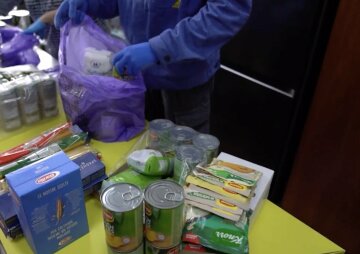 Гуманітарна допомога для ВПО та пенсіонерів у Запоріжжі