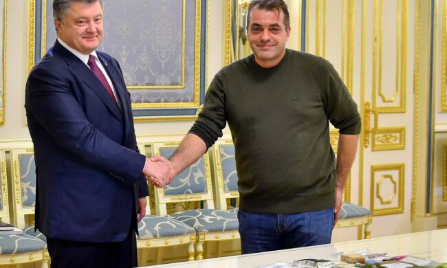 юрий бирюков с петром порошенко