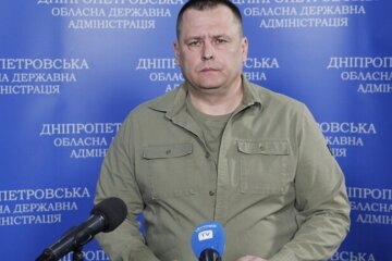 "Люди, схаменіться! У нас війна в країні!": Філатов емоційно розповів про благоустрій Дніпра