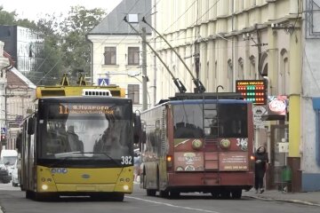 Обмеження руху транспорту в Чернівцях