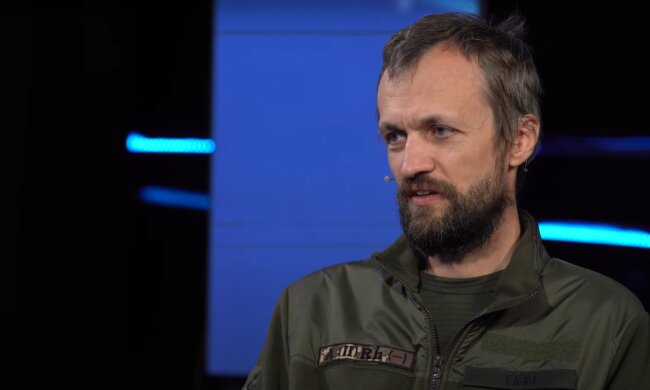 Выходит очень усложненно, - военный Роман Плавицкий объяснил, с какими проблемами сейчас сталкиваются волонтеры