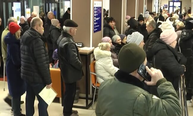 Грошова допомога для ВПО та пенсіонерів у Київській області