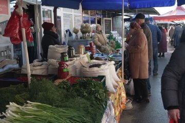 Дефіцит продуктів у Києві