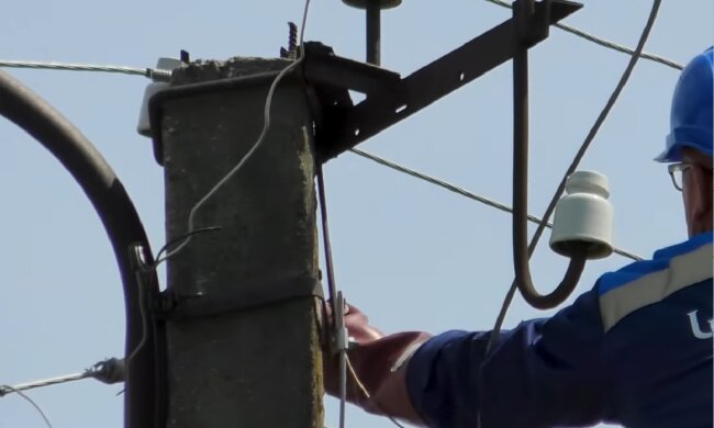 Графіки відключення світла в Дніпропетровській області на 25 грудня