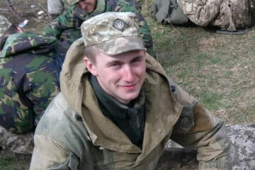 "Будь-яка втрата важка, але такий молодий": українець став на захист батьківщини, але так і не дослужив до "дембеля"
