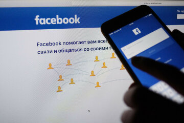 facebook фейсбук социальная сеть смартфон