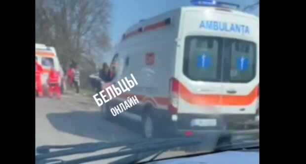 9HacwljYzSz6qL83A4oVlpUhWxlCw0DsYUfWhQcr