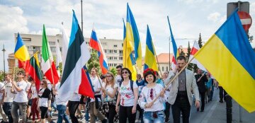 Польша. Марш солидарности с Украиной