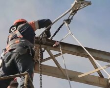 Графики отключения света в Сумах на 15 апреля