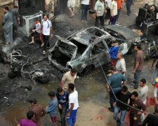 На рынке Багдада подорвали автомобиль, 17 погибших