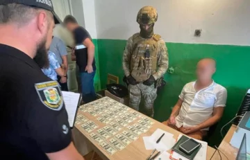 полиция, полиция Украины, взятка, задержание
