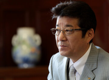 губернатор Осаки Ичиро Мацуи
