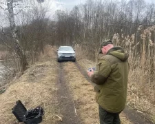 Хімічна атака на річку Уж: екологи викрили Коростенський водоканал у зливі нечистот
