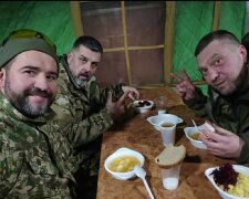 "Були не розлий вода": з'явилися кадри і подробиці про українських воїнів, розстріляних під Житомиром