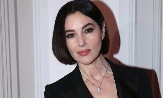 55-летняя Моника Беллуччи изумила перевоплощением и заставила собой любоваться: "Настоящая женственность"