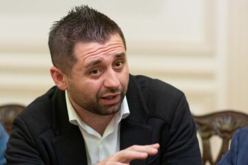 Давид Арахамия