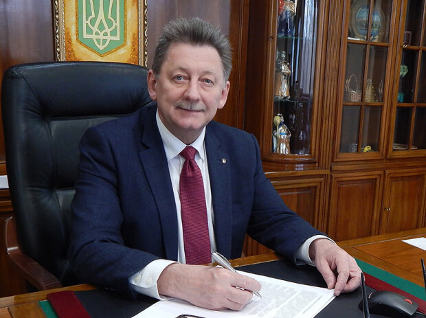 "Лукашенко считает нашу страну угрозой": Беларусь вводит ограничения для украинцев, детали