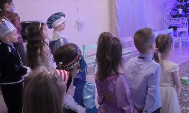 У Дніпрі ввели нову карантинну заборону в дитсадках і школах: батьків пускати не будуть