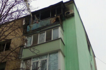Кадри вибуху на Харківщині: жінку викинуло з 5 поверху (фото)