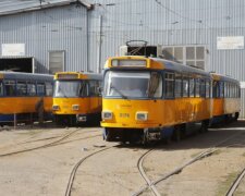 Власти Днепра похвастались покупкой старых немецких трамваев, фото: "покрасят, заменять детали и..."