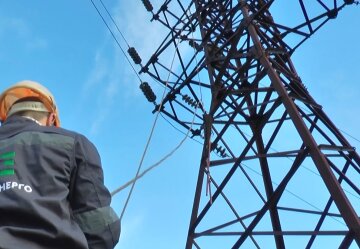Графіки відключення світла у Дніпропетровській області на 12 травня