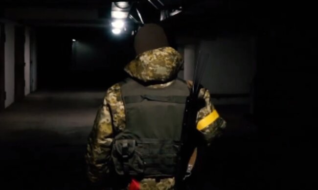 "Мы готовы рвы копать и стрелять в вас": украинские защитницы обратились к российским солдатам