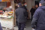 Поліція влаштувала облаву на одеському ринку, Відео: кого "ловлять"
