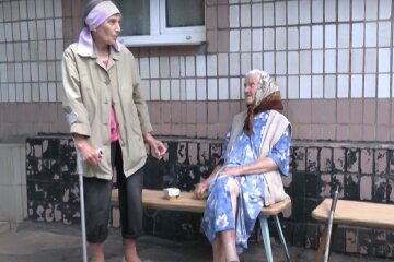 Гуманитарная помощь пенсионерам в Запорожской области