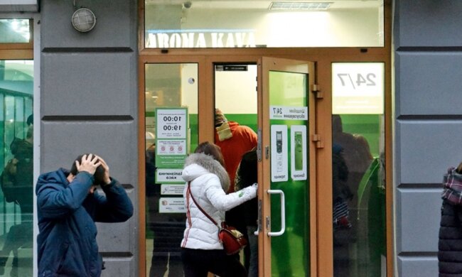 Оплата комуналки через ПриватБанк обернулася скандалом з втратою грошей: "ви не наш клієнт..."