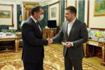 Президент в одному інтерв'ю сказав: "Ми думали що довіряти нема кому, а з'ясувалося, що довіряти зовсім нікому" - ЗМІ