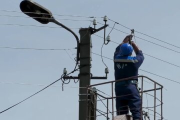 графіки відключення світла у Дніпропетровській області на 7 липня