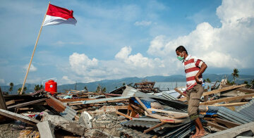 цунами индонезия